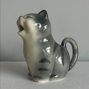 Never been used Ceramic Cat Pitcher